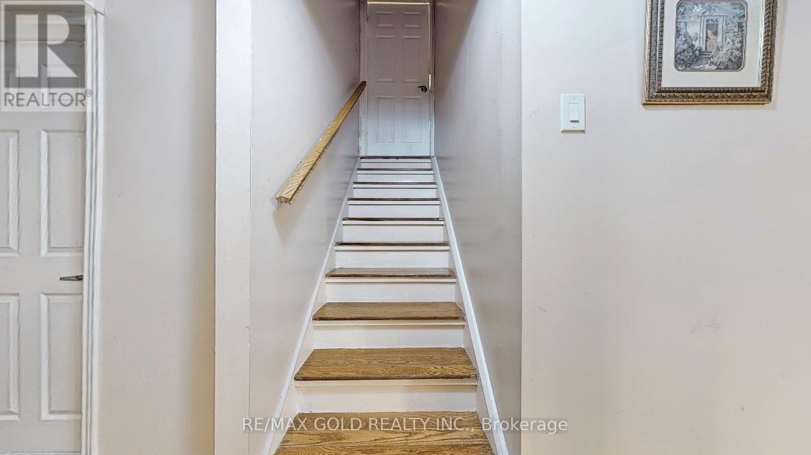 64 PRUE COURT - 24