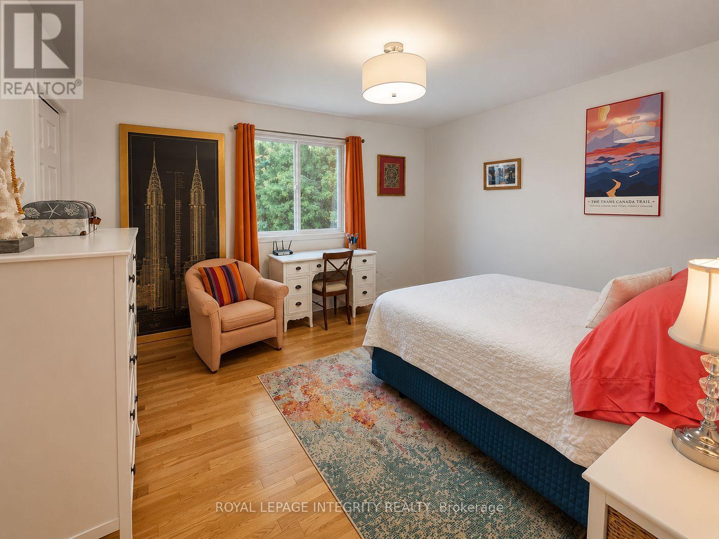 4 CHERRY AVENUE - 16