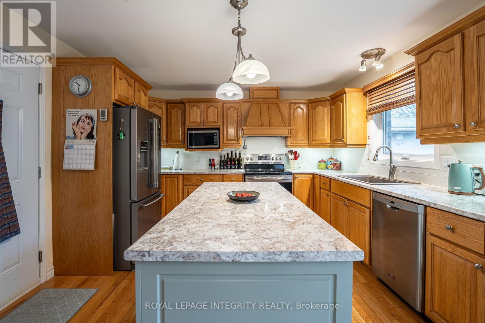 4 CHERRY AVENUE - 10