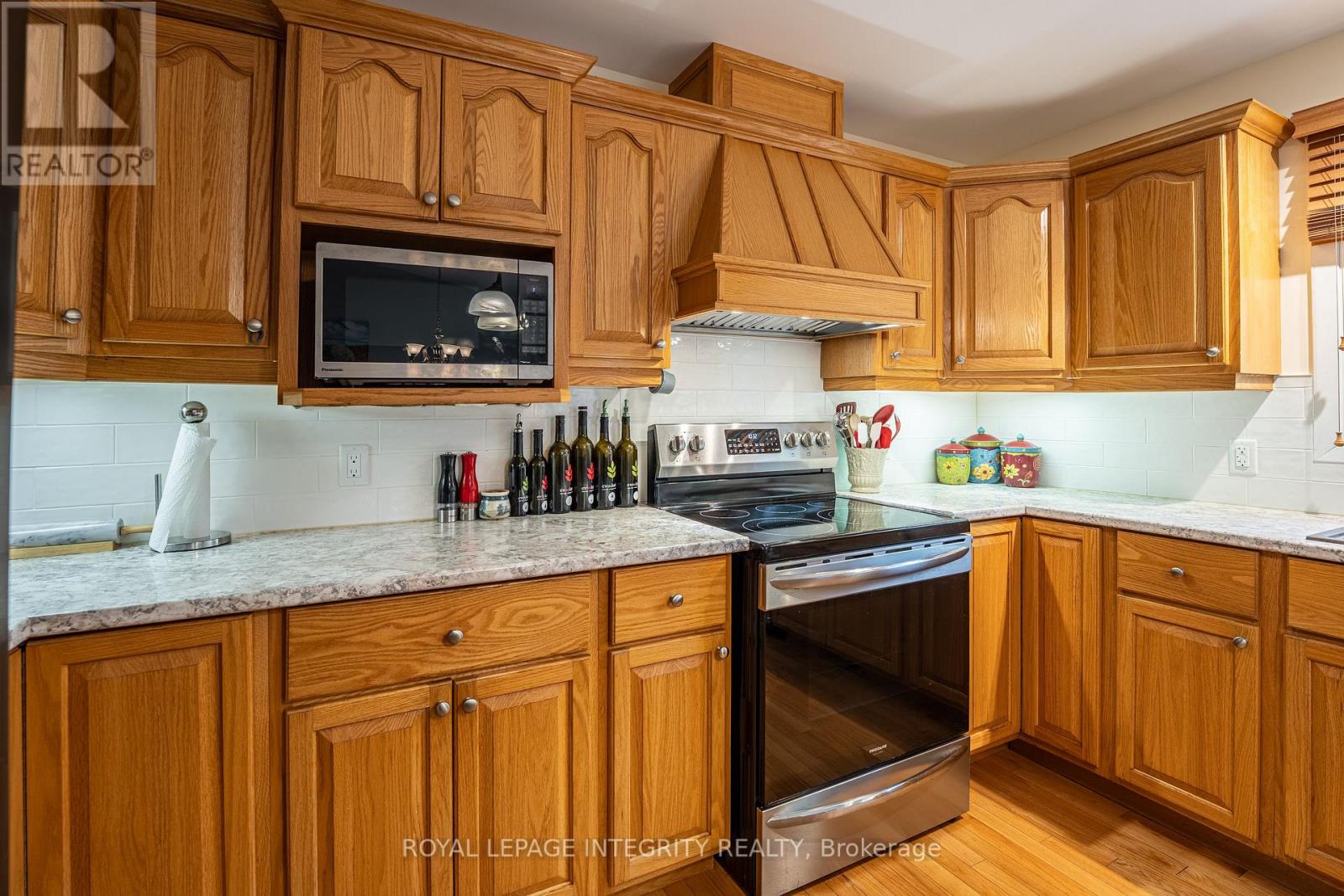 4 CHERRY AVENUE - 12