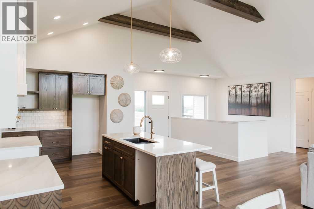 17, 715034 Range Road 73 - 4