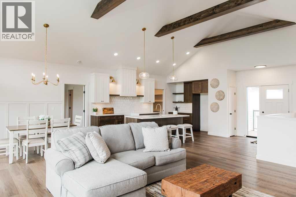 17, 715034 Range Road 73 - 7