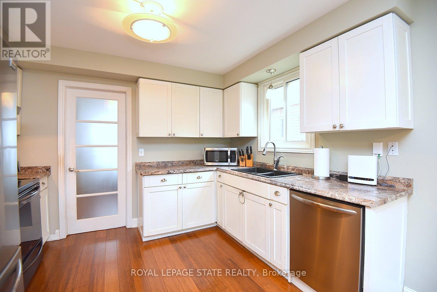 75 JOSEPHINE DRIVE - 16