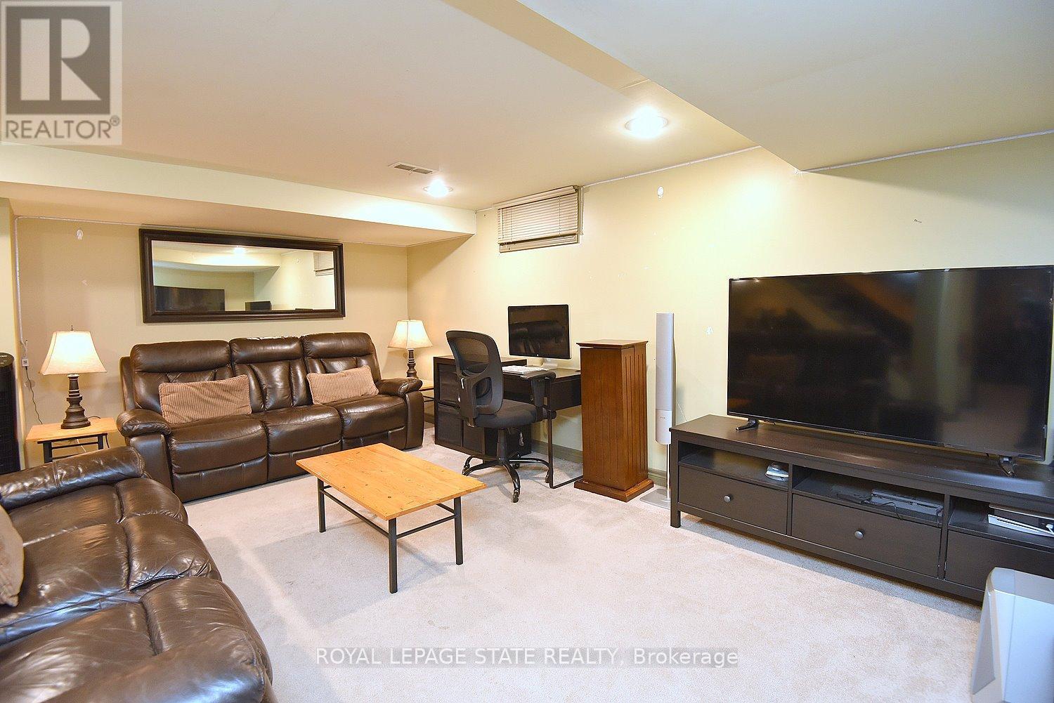 75 JOSEPHINE DRIVE - 34