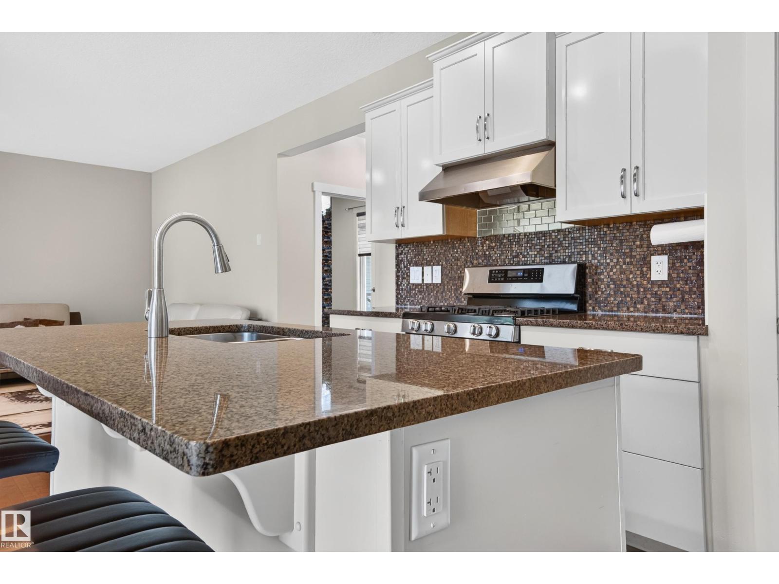 1512 Cunningham CA SW - 19