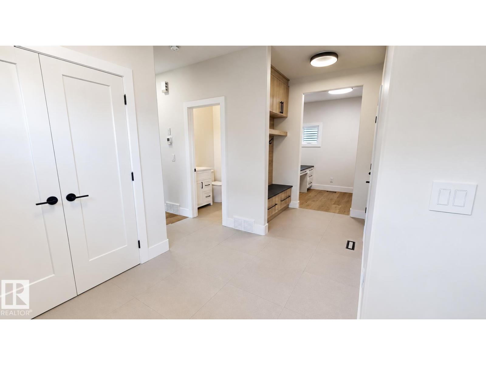 51 Grassview CR - 2