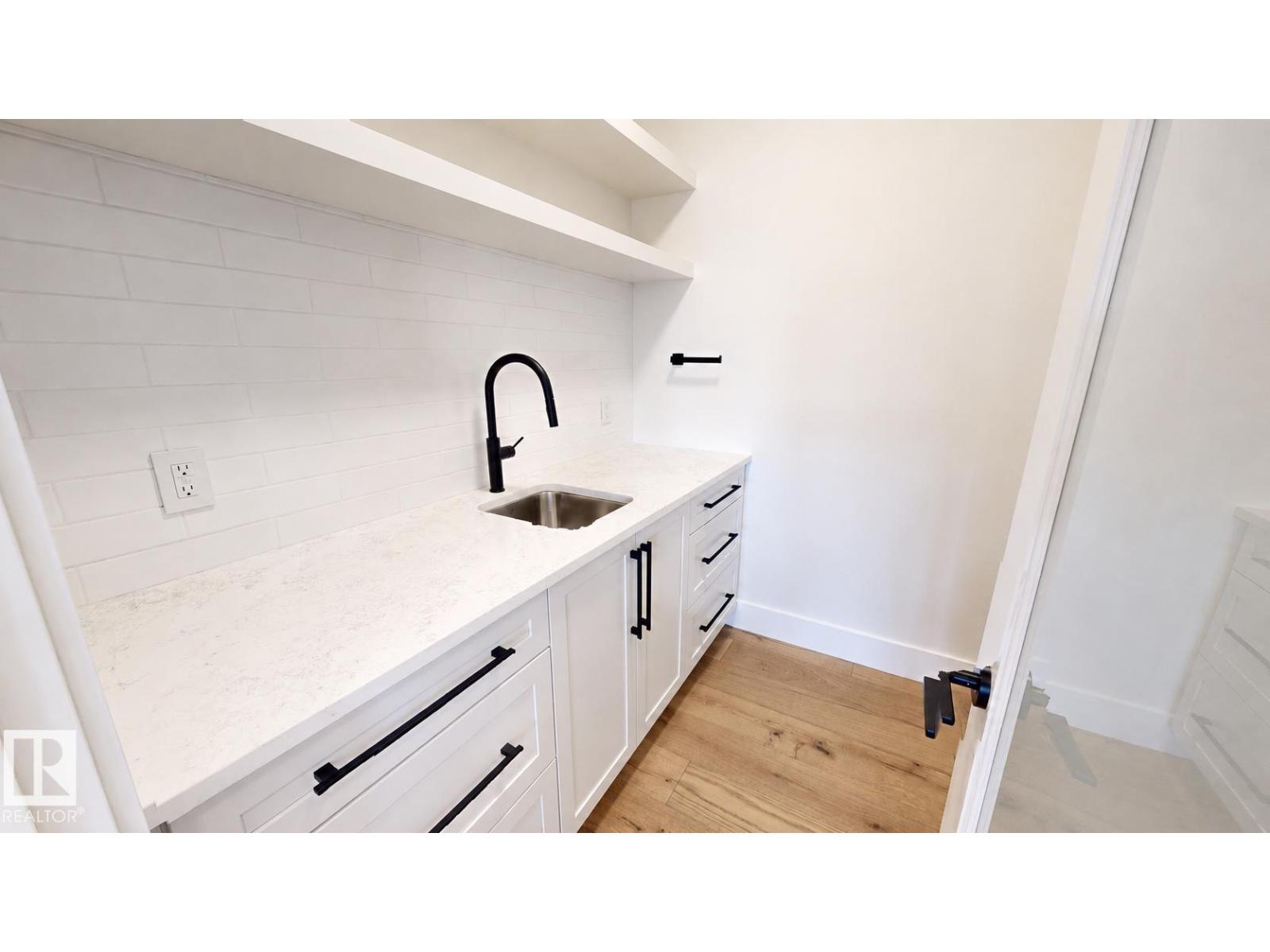 51 Grassview CR - 6