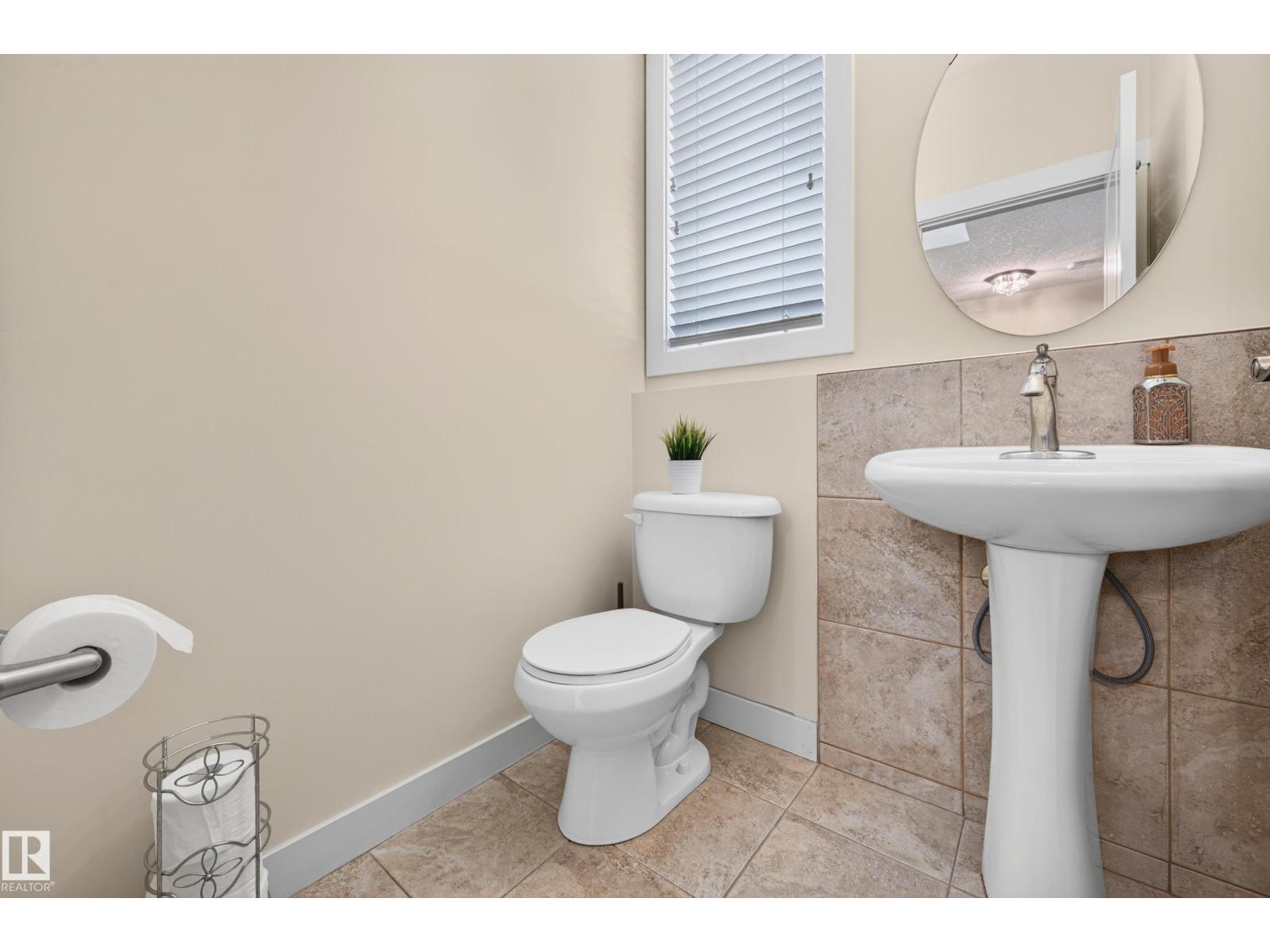 1512 Cunningham CA SW - 9