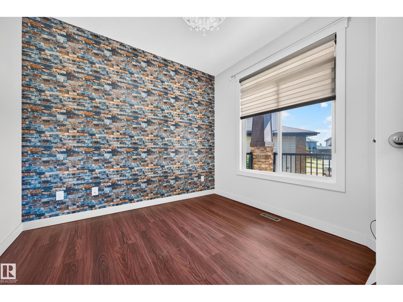 1512 Cunningham CA SW - 11