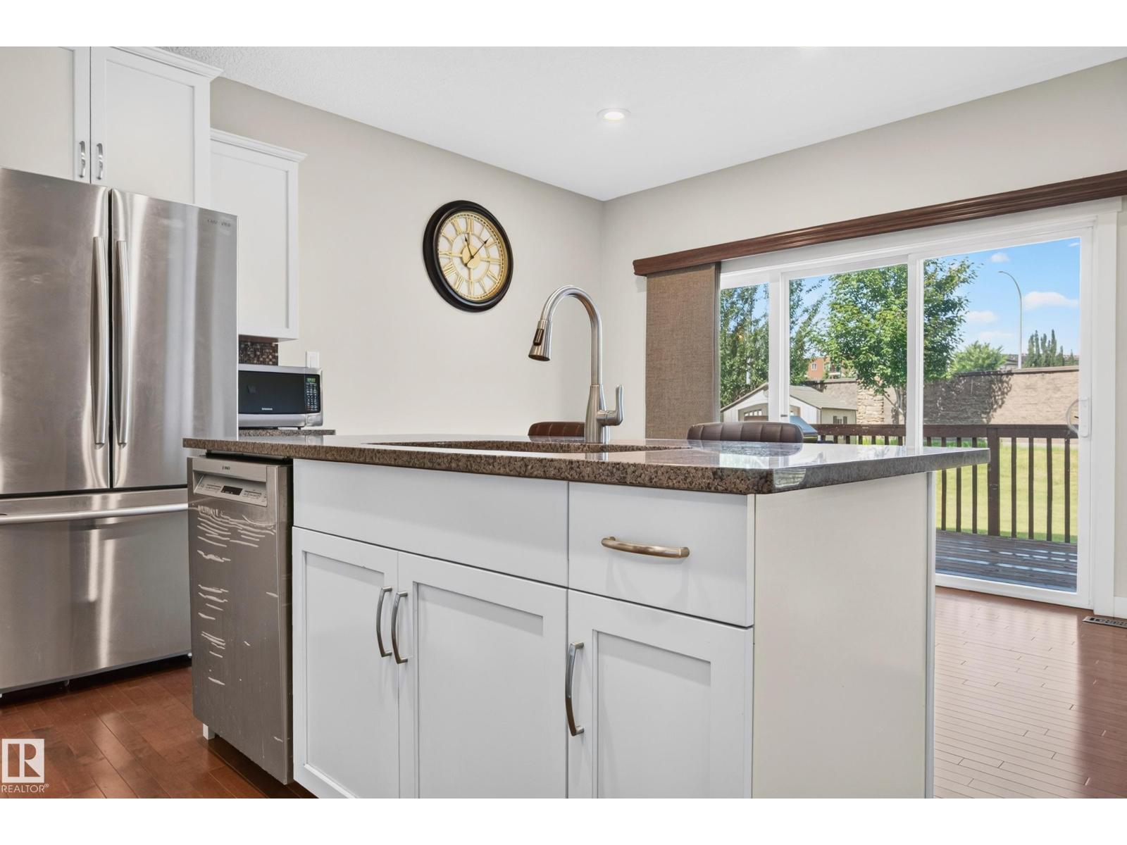 1512 Cunningham CA SW - 23