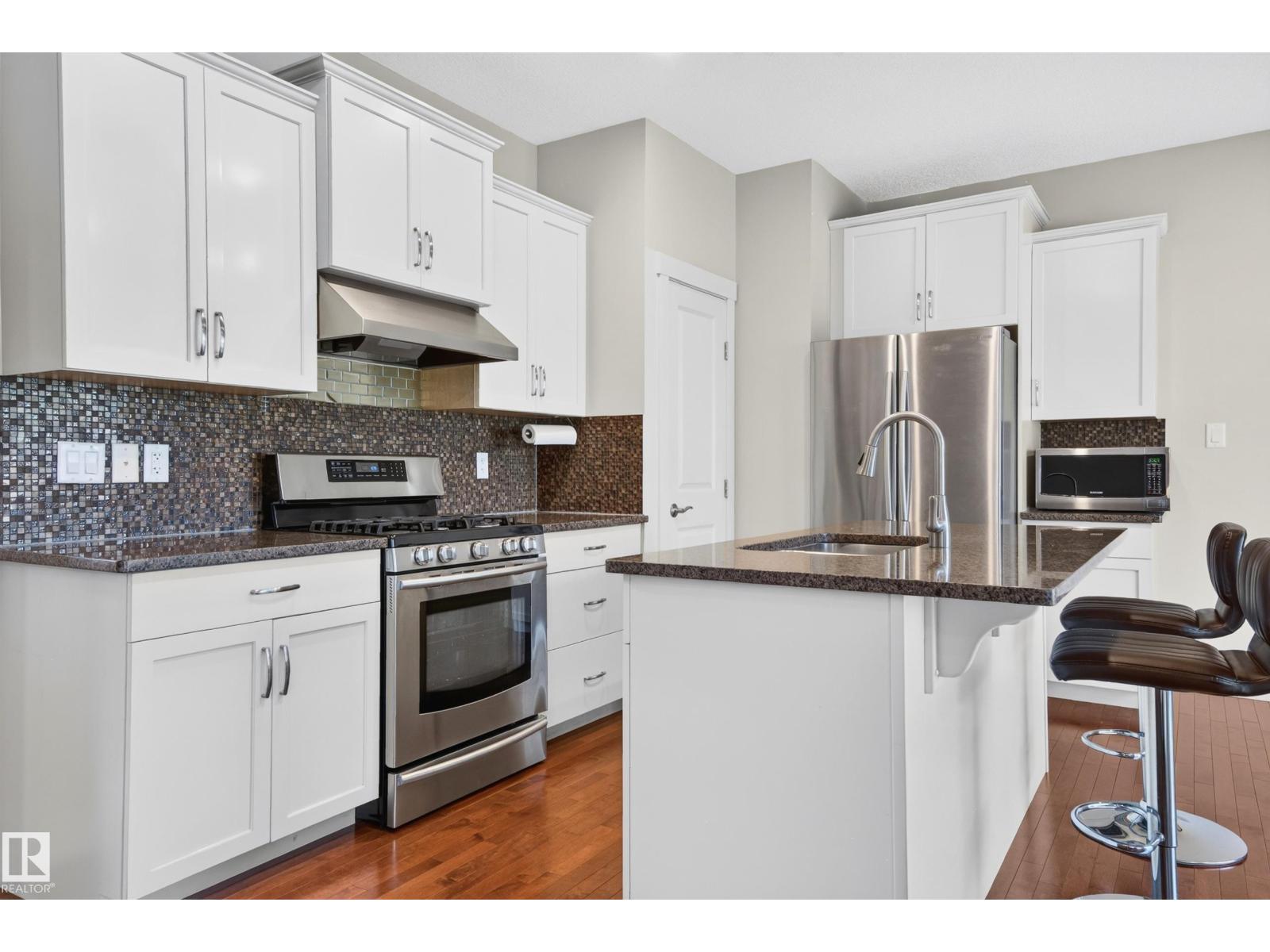1512 Cunningham CA SW - 16