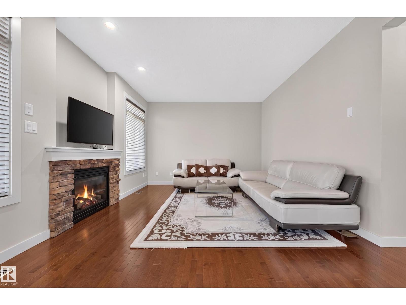 1512 Cunningham CA SW - 29