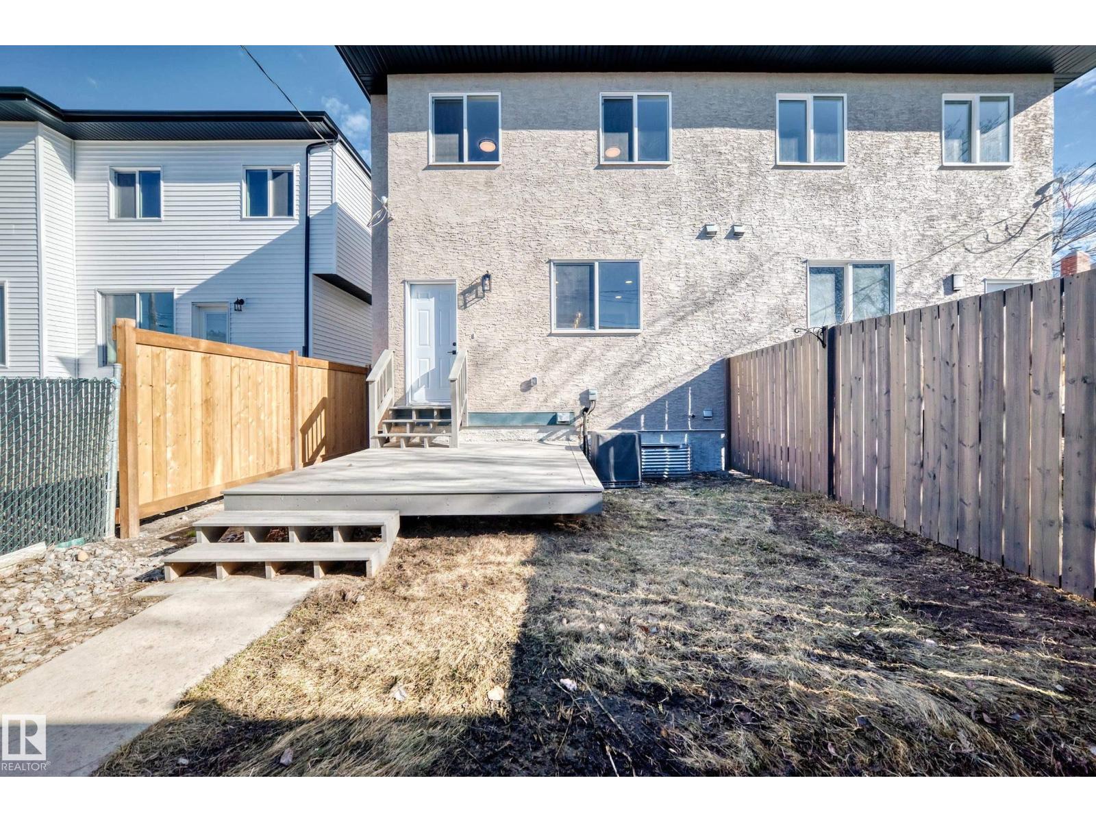 10721 70 AV NW - 50