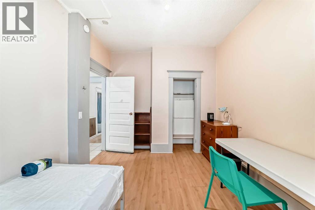 1227 13 Avenue SW - 15