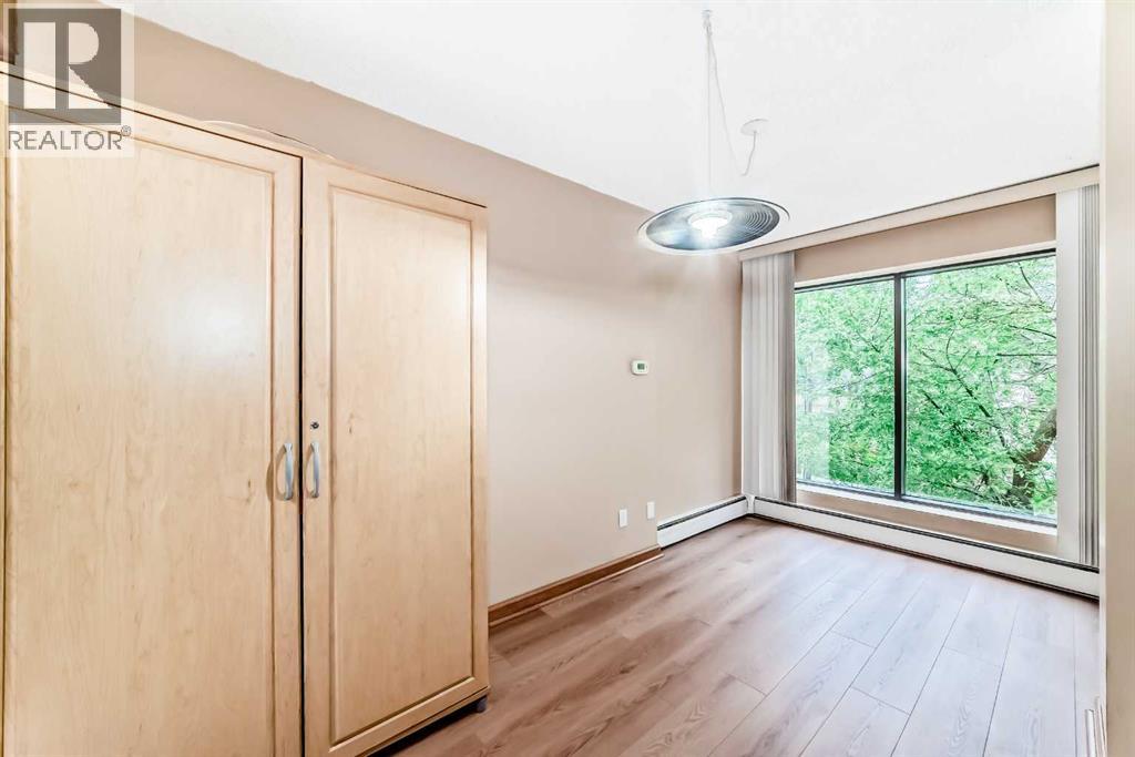 #208 659 4 Avenue NE - 14