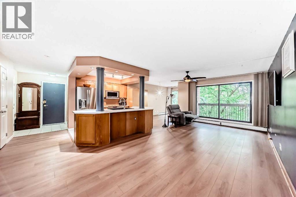 #208 659 4 Avenue NE - 21