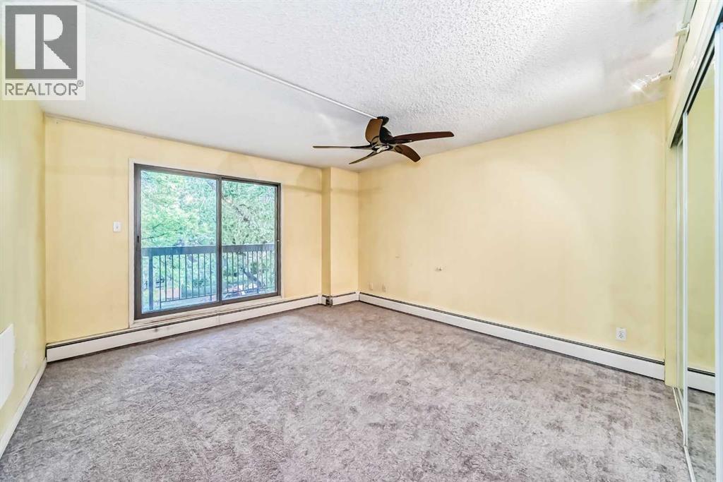 #208 659 4 Avenue NE - 32