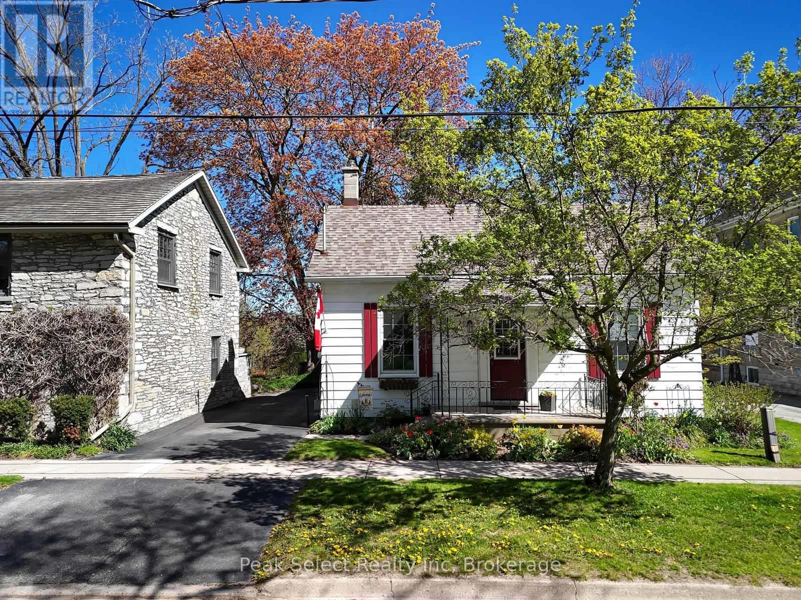 353 QUEEN STREET E - 1