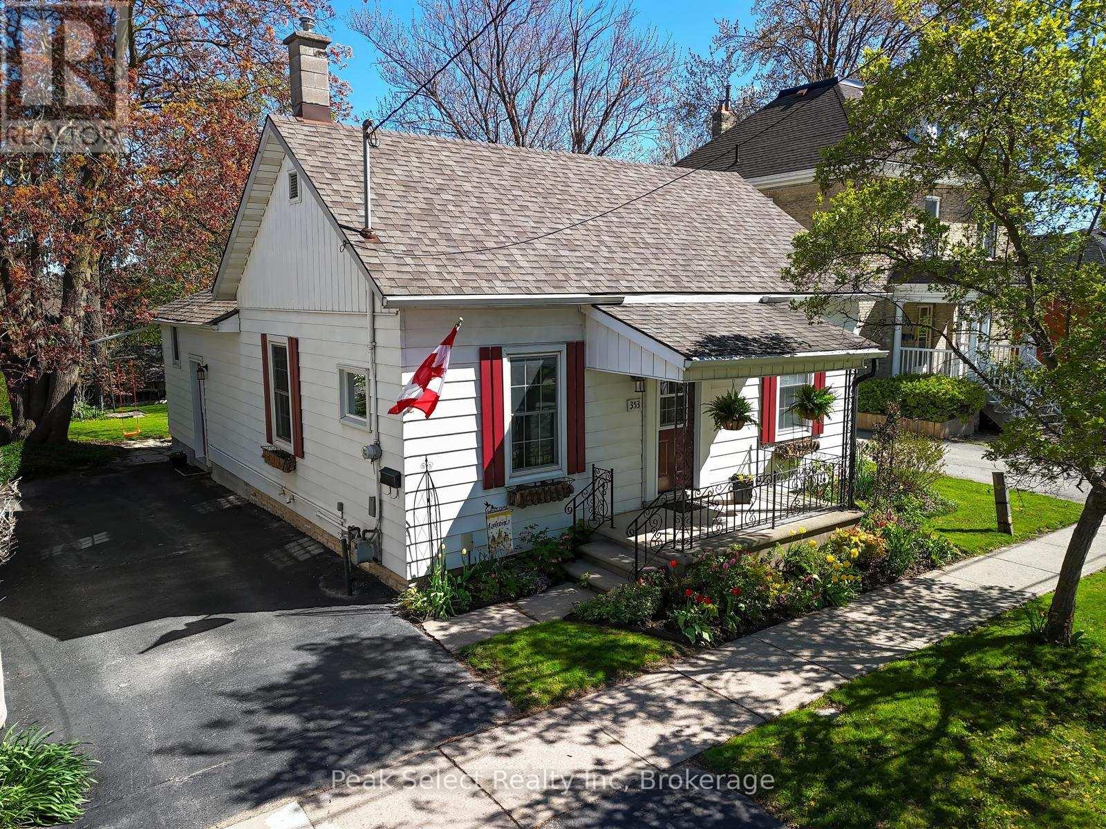 353 QUEEN STREET E - 2