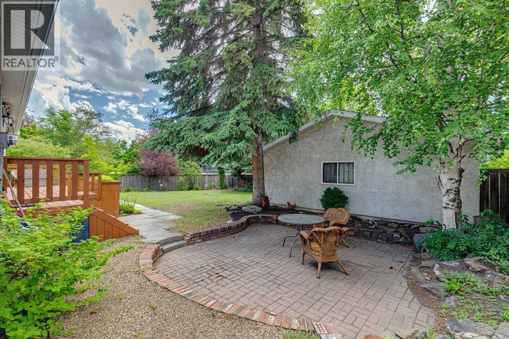 2432 Paliswood Road SW — photo 34