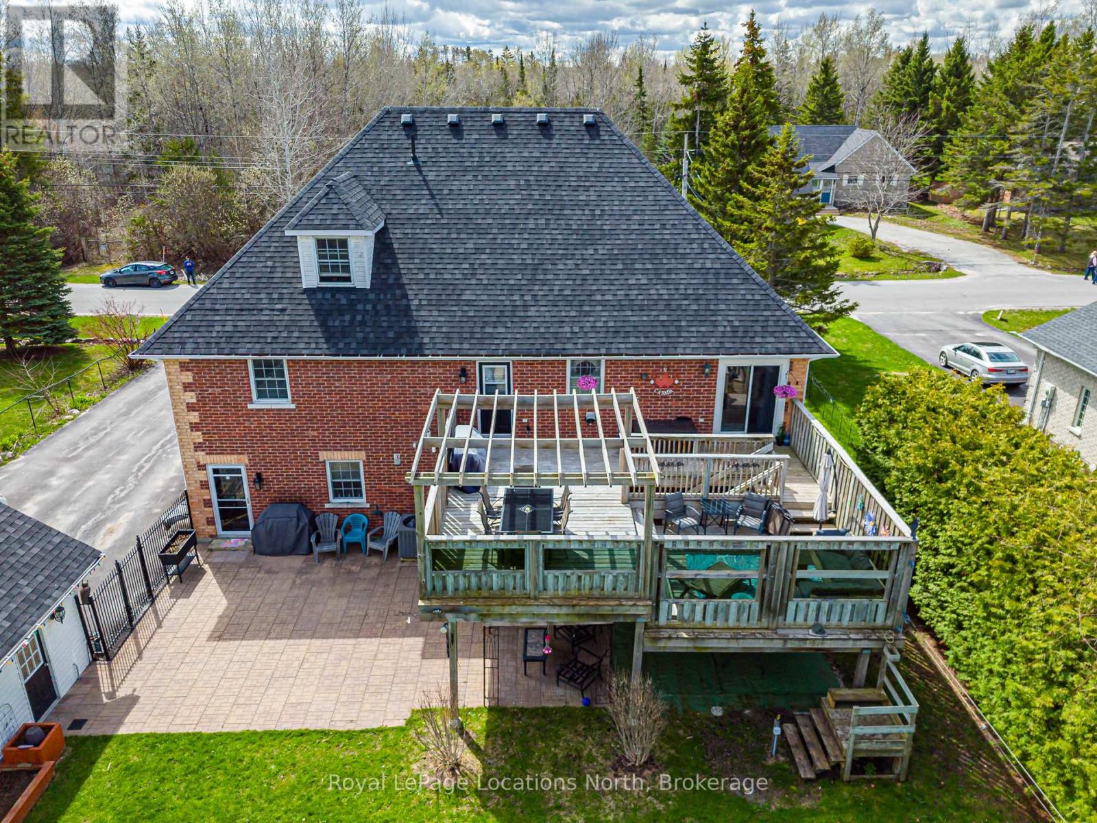 63 BROADVIEW STREET - 34