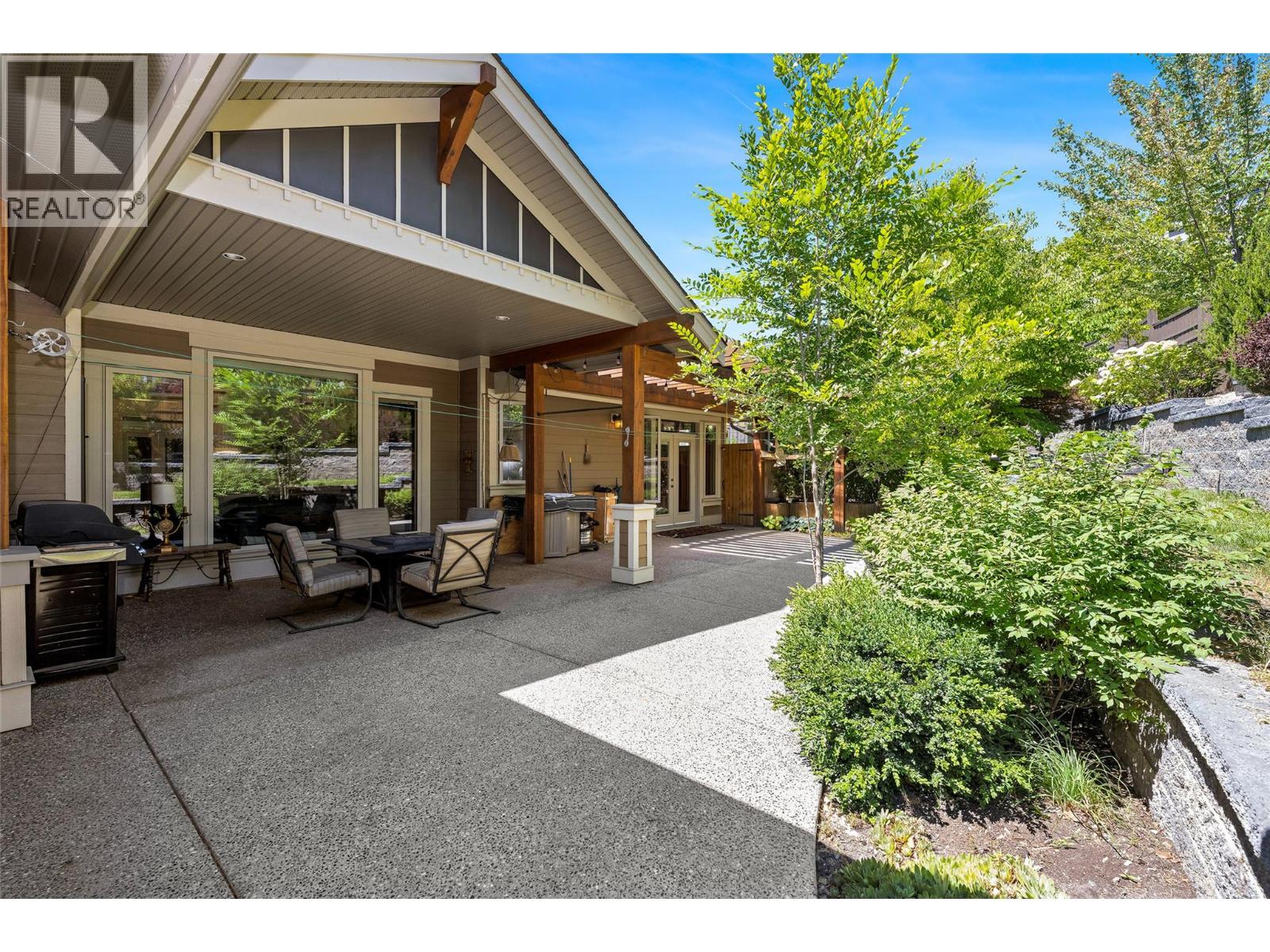 4111 Camelback Way, Vernon
