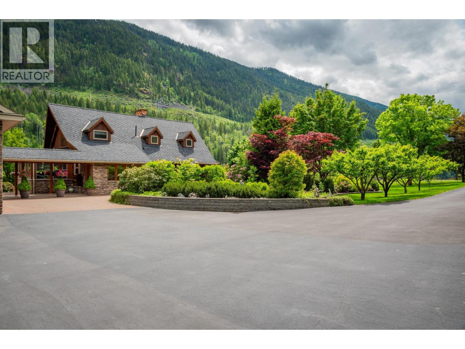 906 JAMES Road - 22