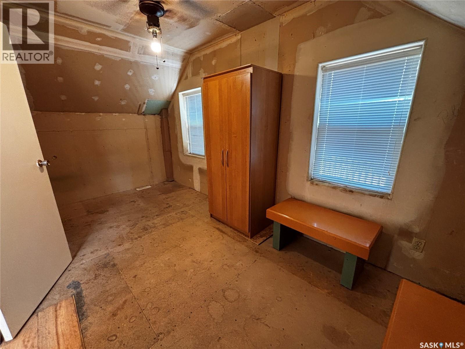 428 I AVENUE S - 10