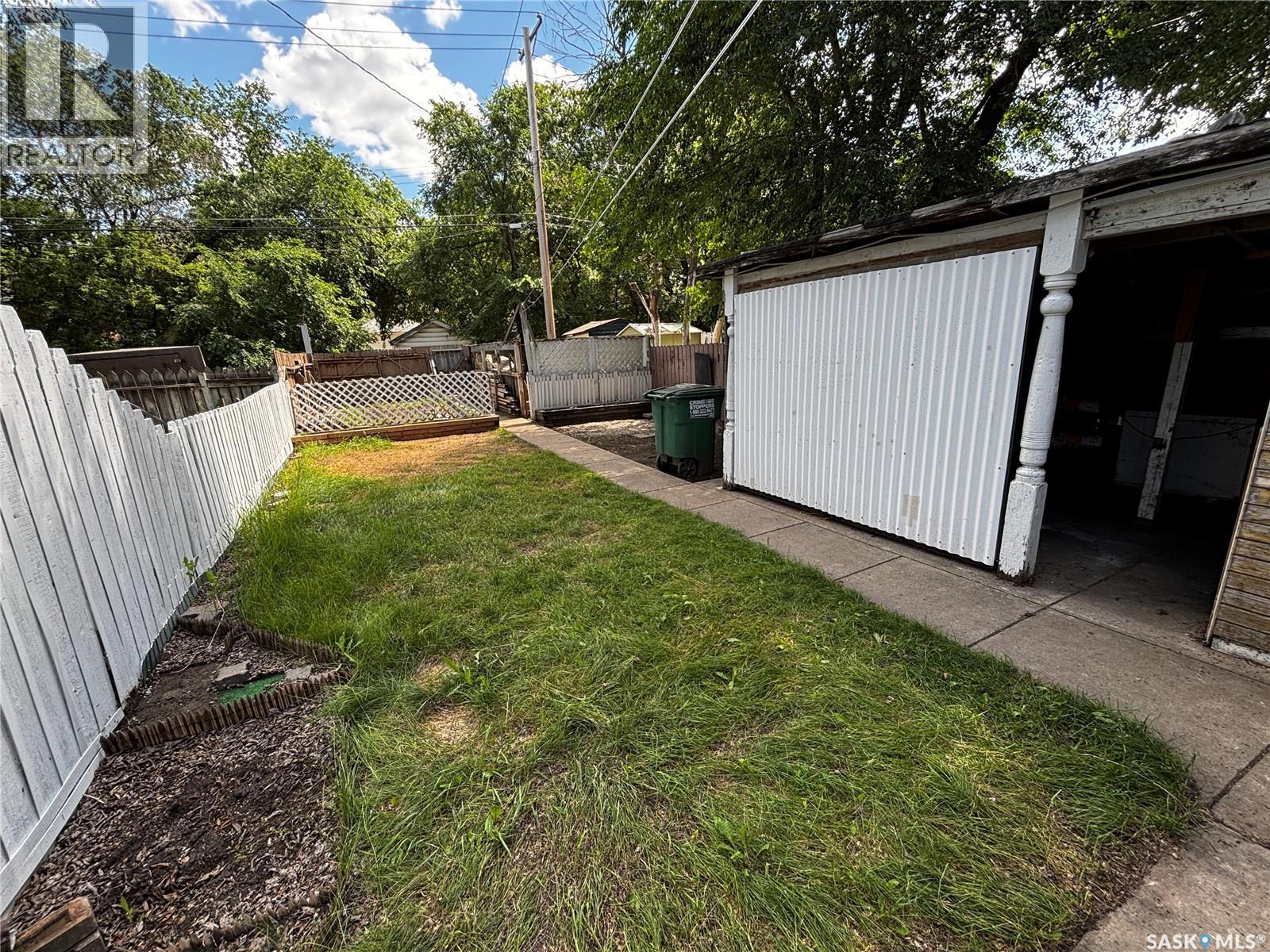 428 I AVENUE S - 14