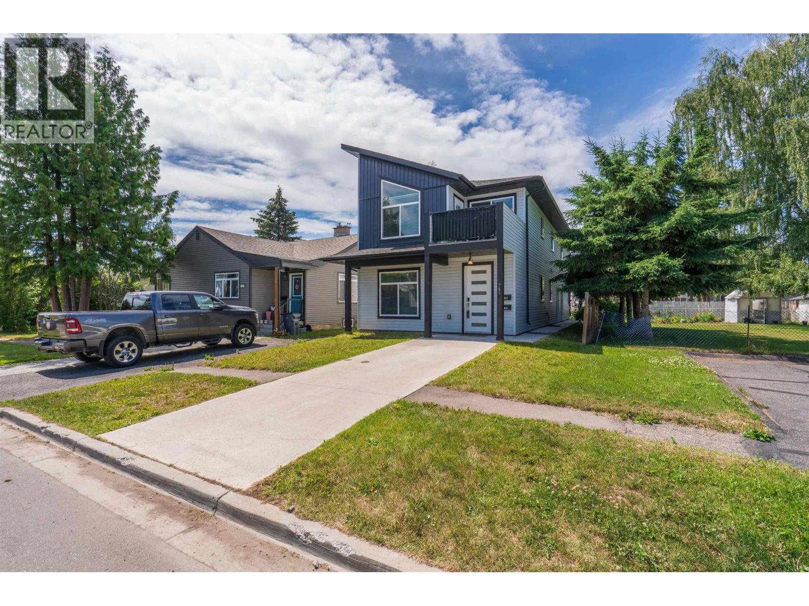 705 BURDEN STREET - 2
