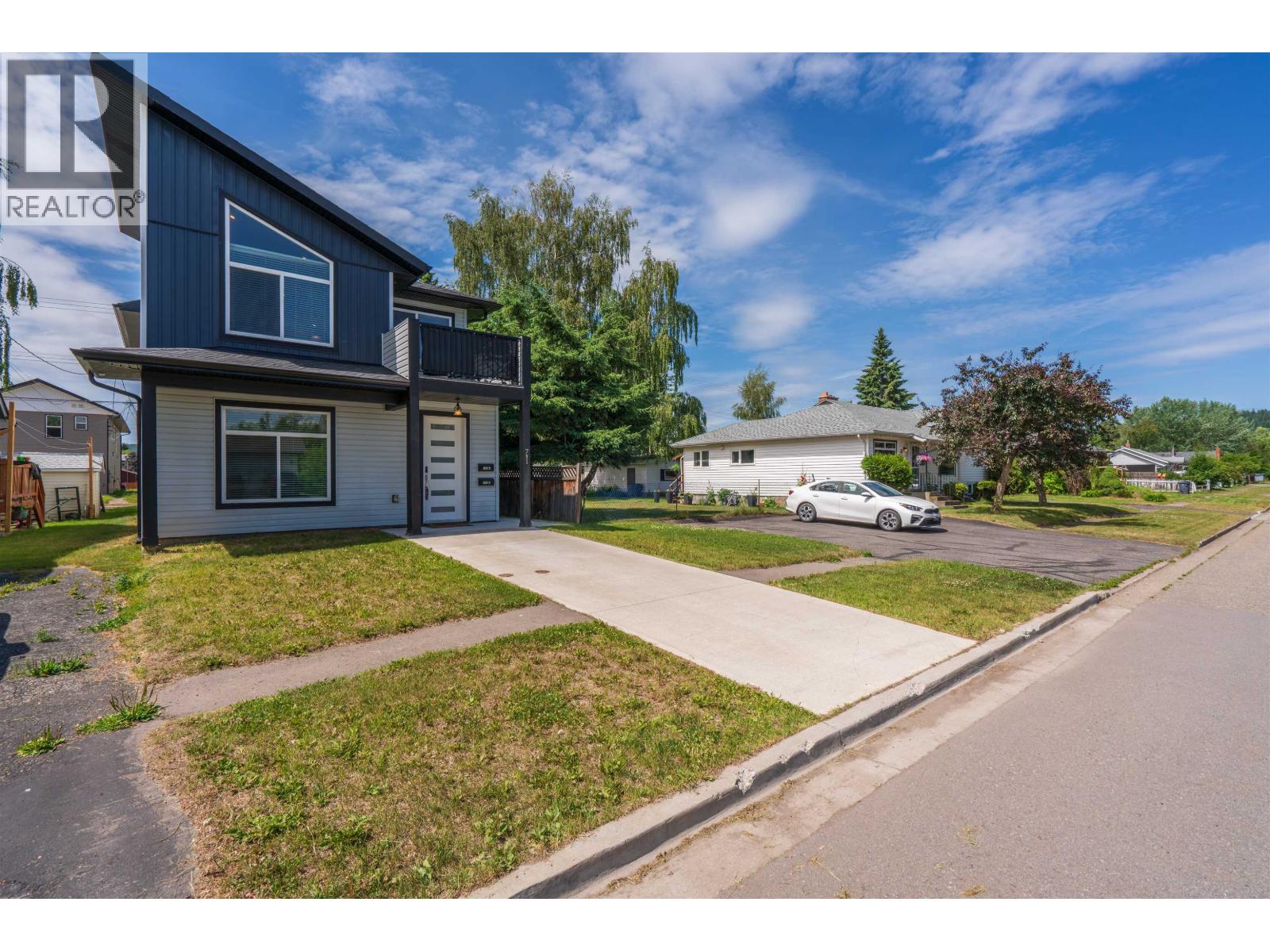 705 BURDEN STREET - 3