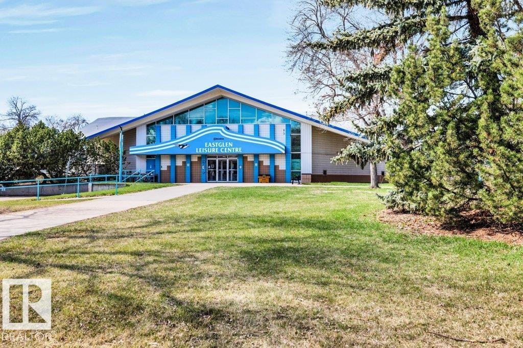 11445 68 ST NW - 39