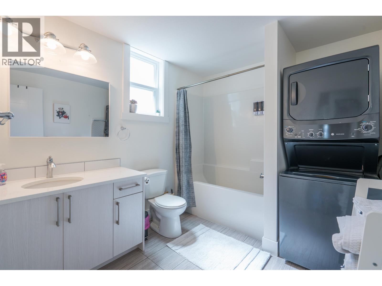 705 BURDEN STREET - 27