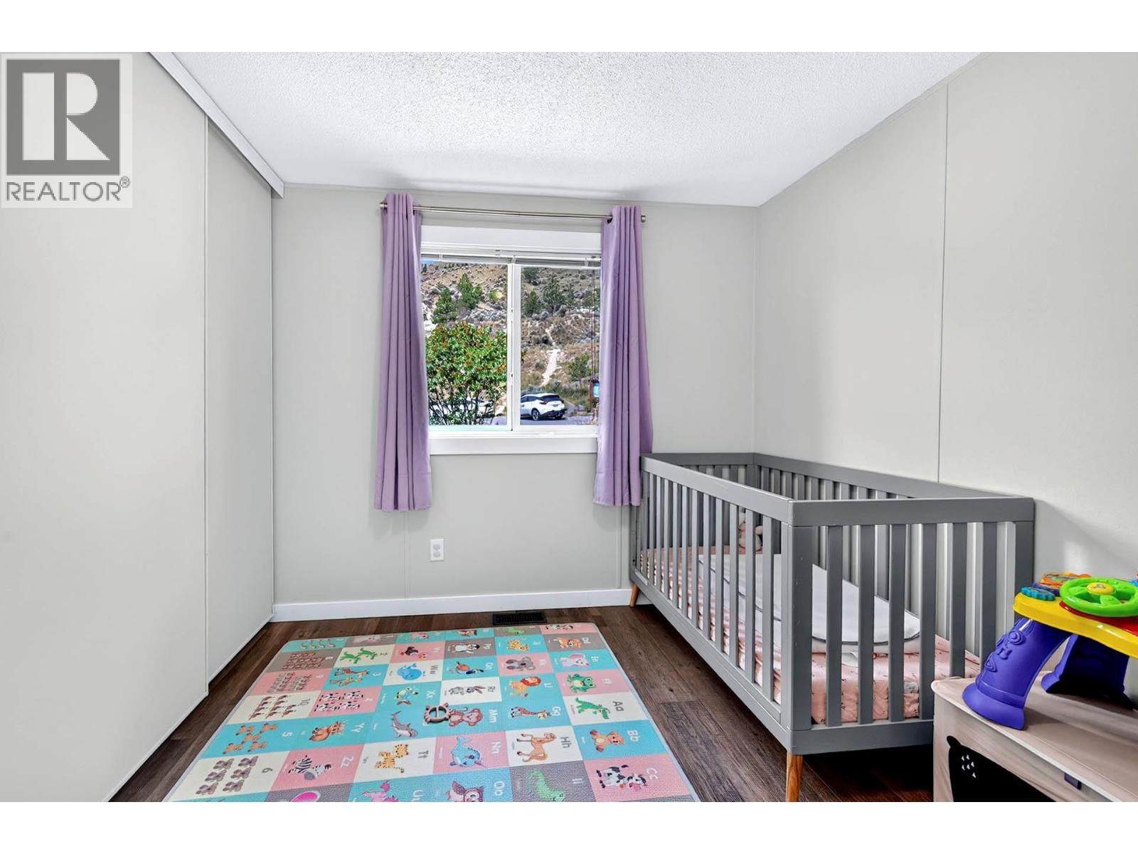 940 Ida Lane - 18