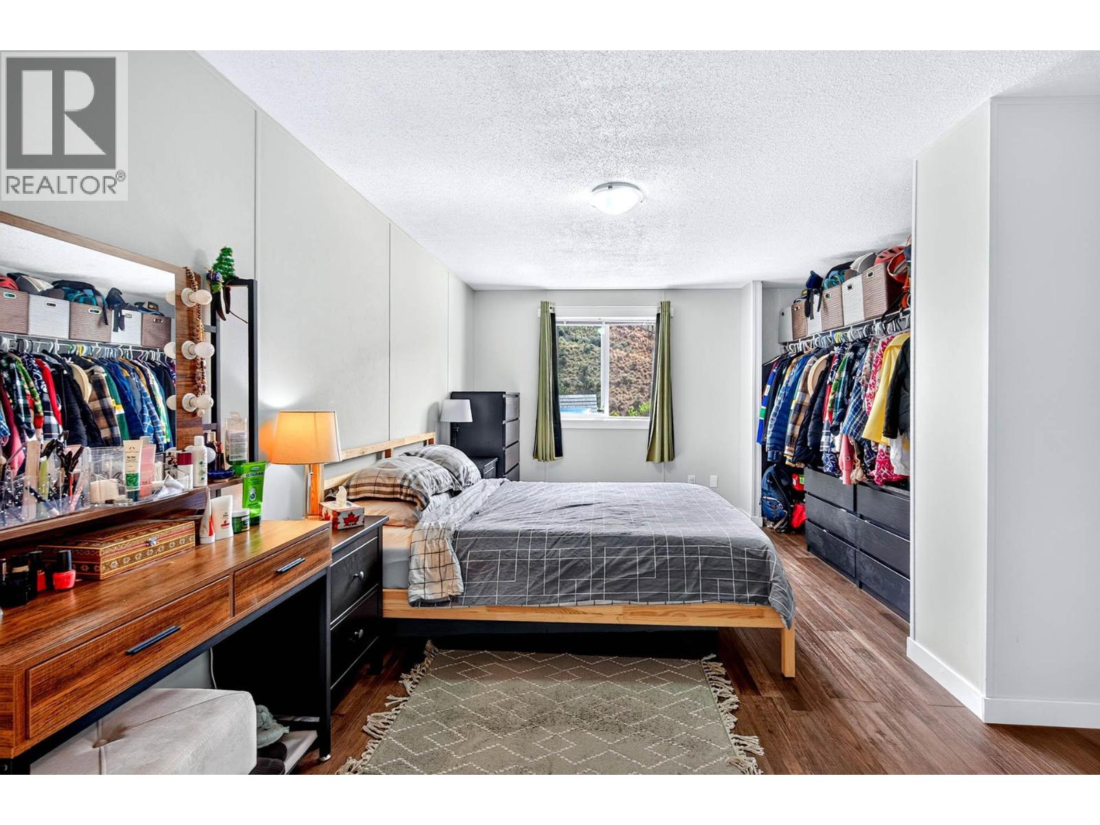 940 Ida Lane - 12