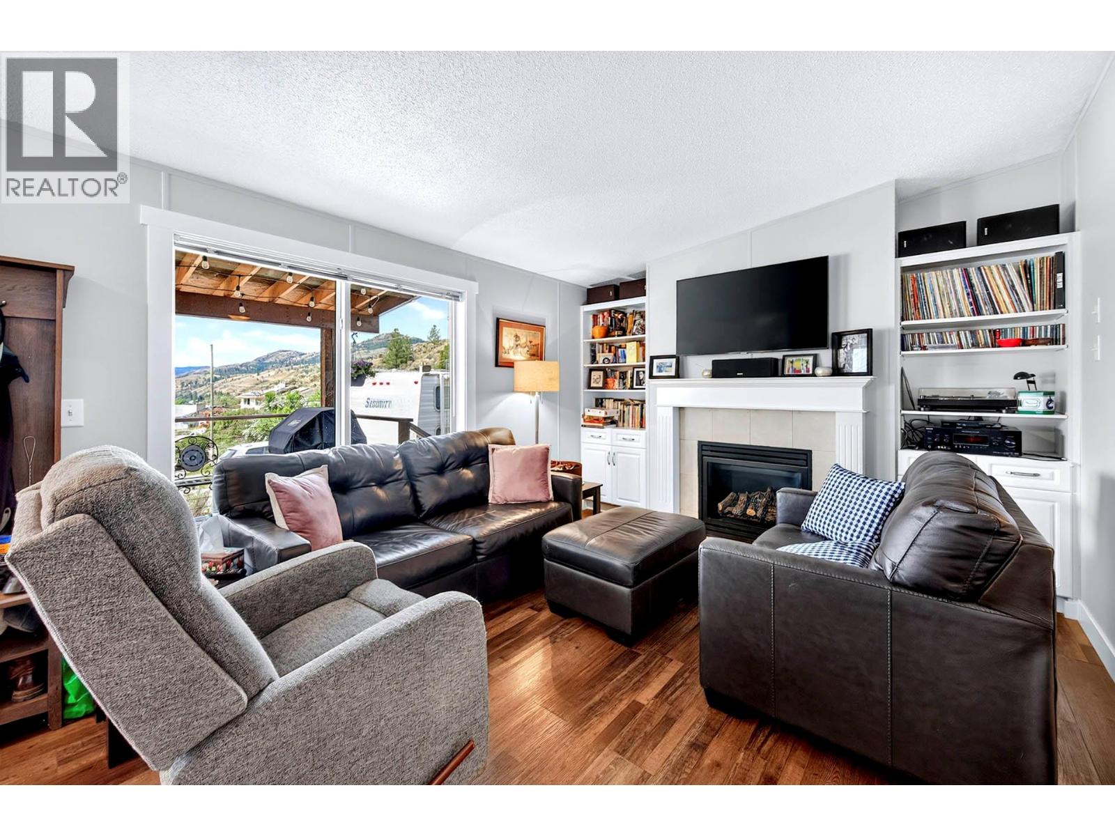 940 Ida Lane - 3