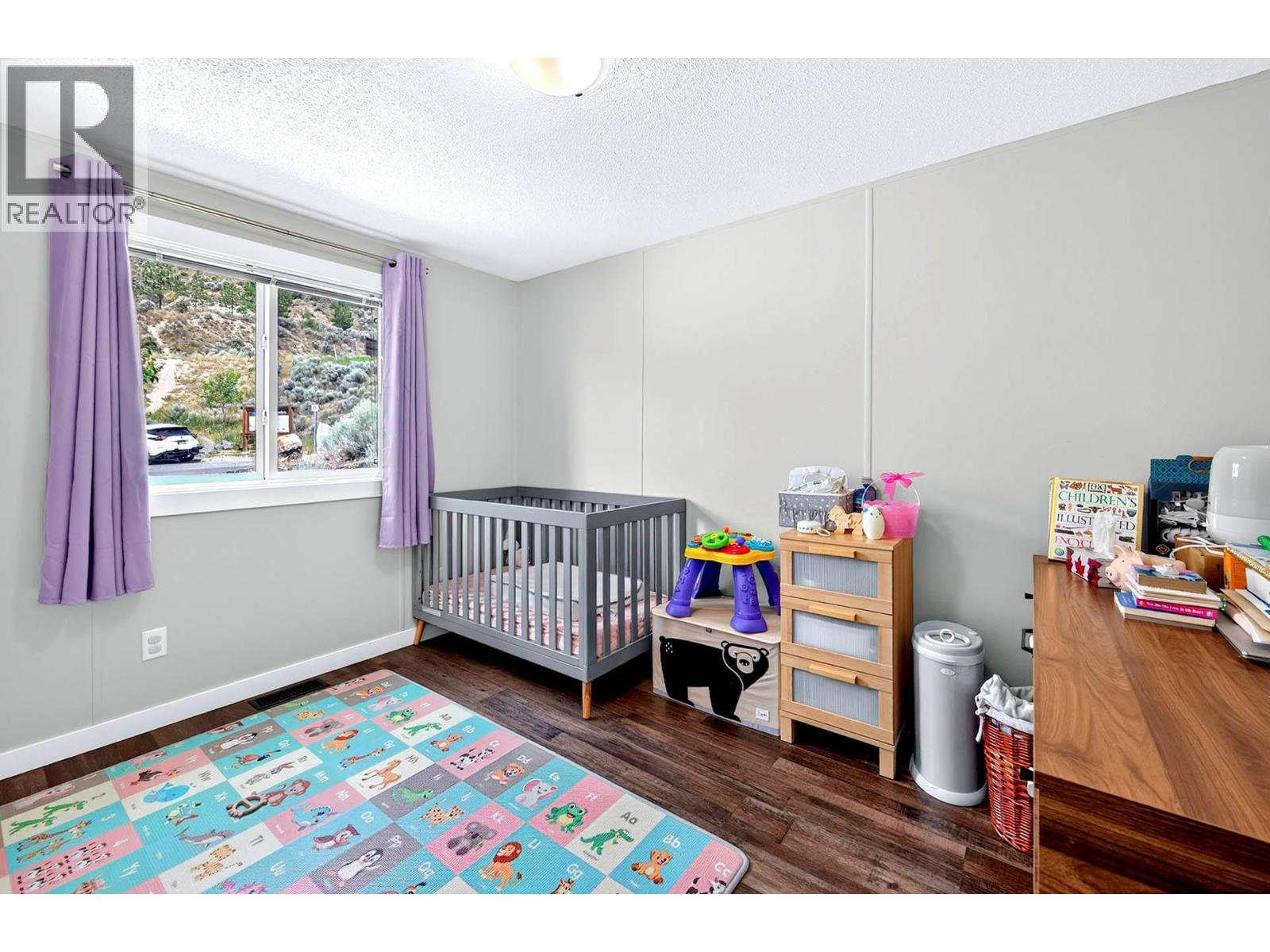 940 Ida Lane - 17