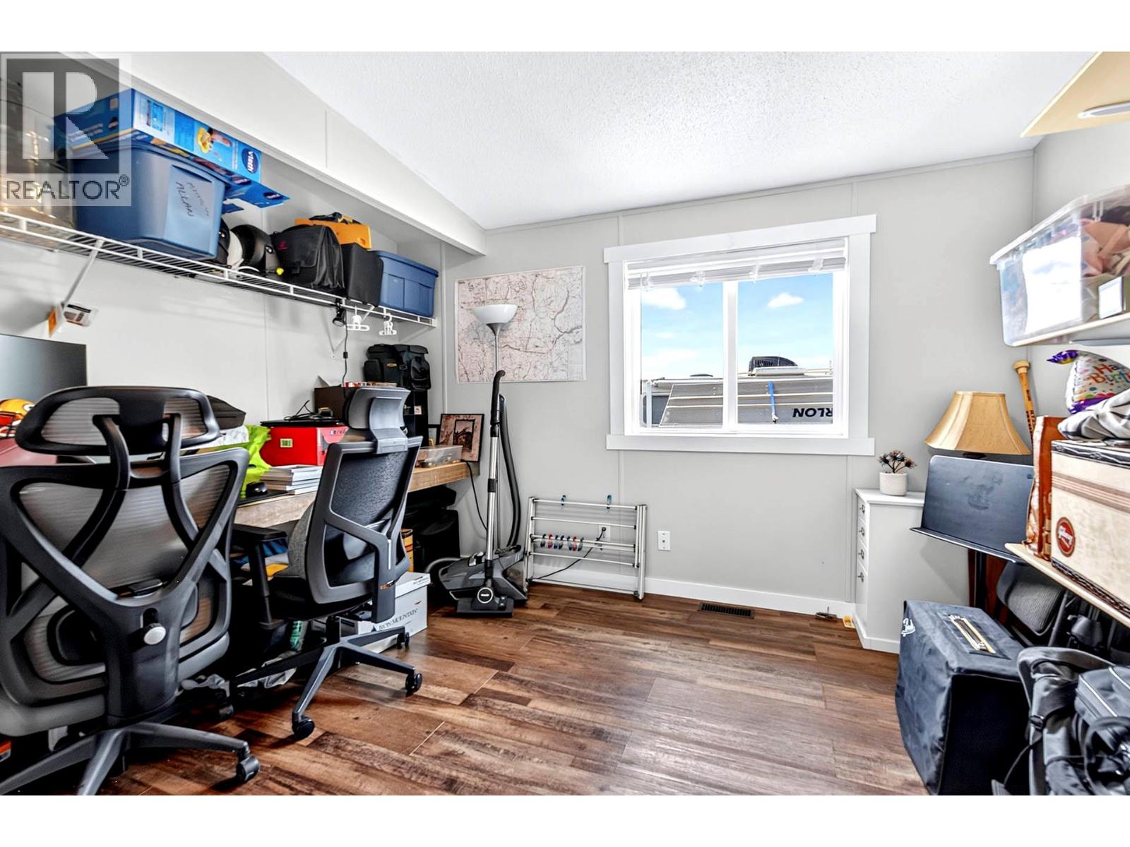 940 Ida Lane - 21
