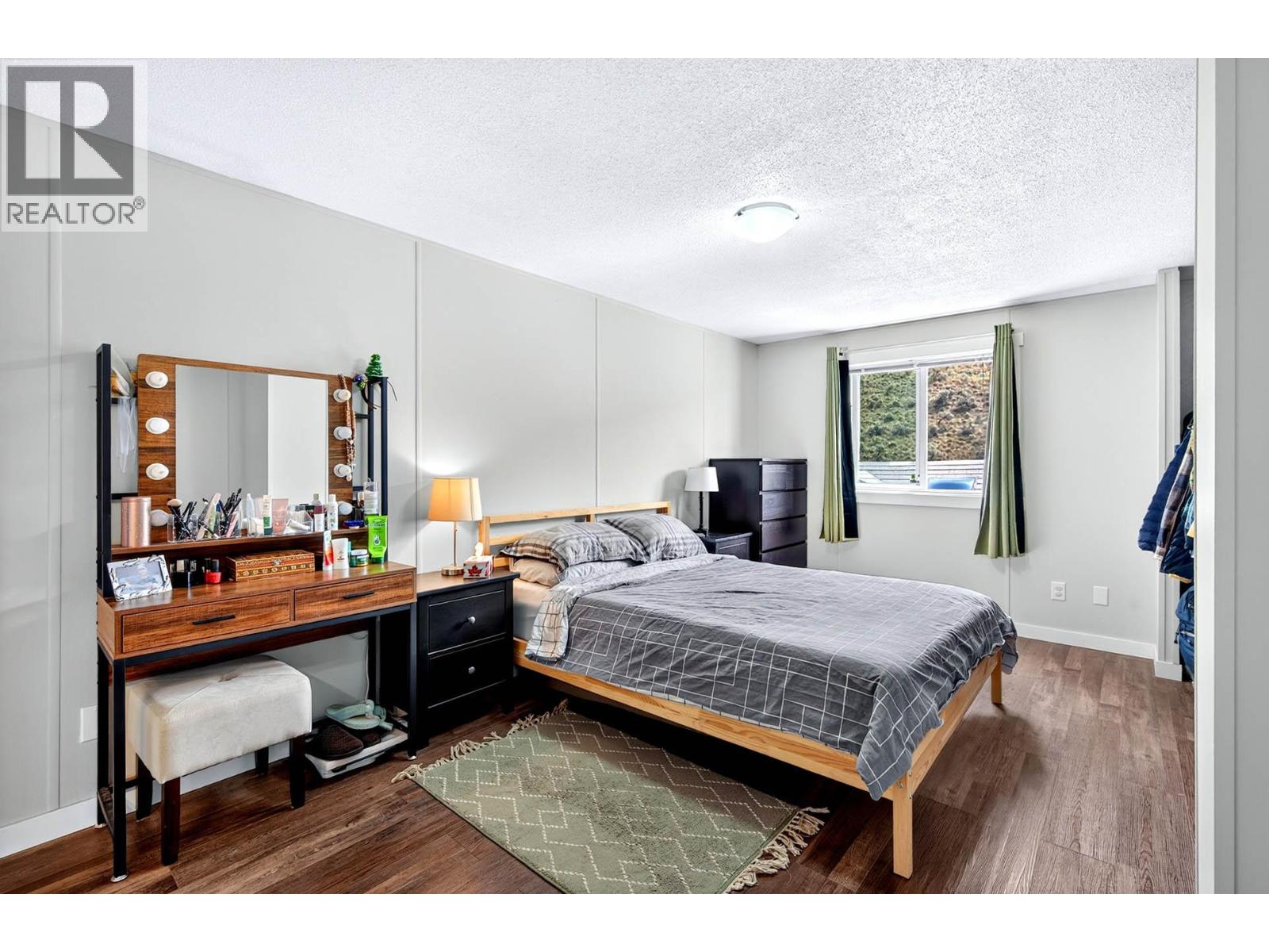 940 Ida Lane - 13