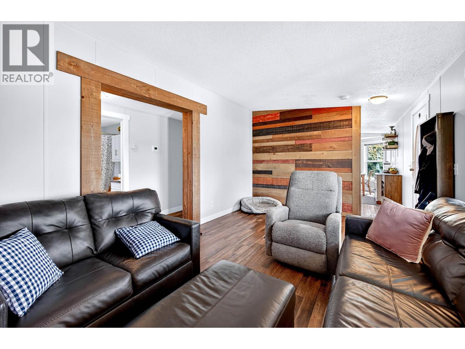940 Ida Lane - 5