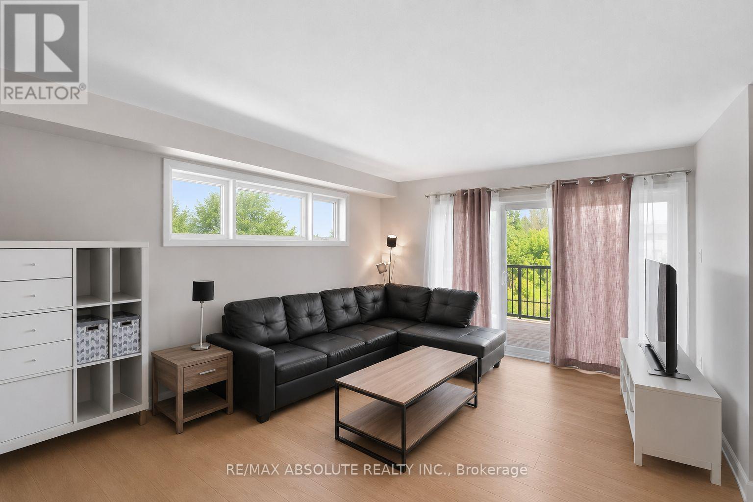 2 Bed, 2 Bath House for Rent in Ottawa – 235A ELDORADO PRIVATE, Ottawa – MLS# X13534742 - Image 11