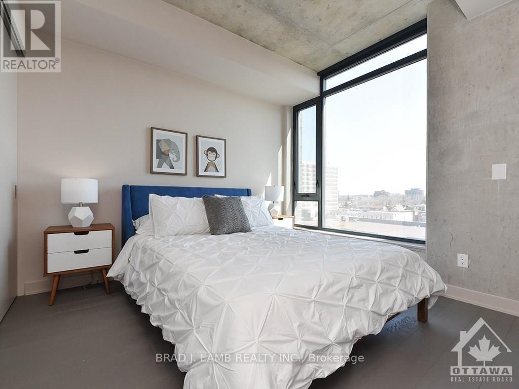 #209 203 CATHERINE STREET - 17