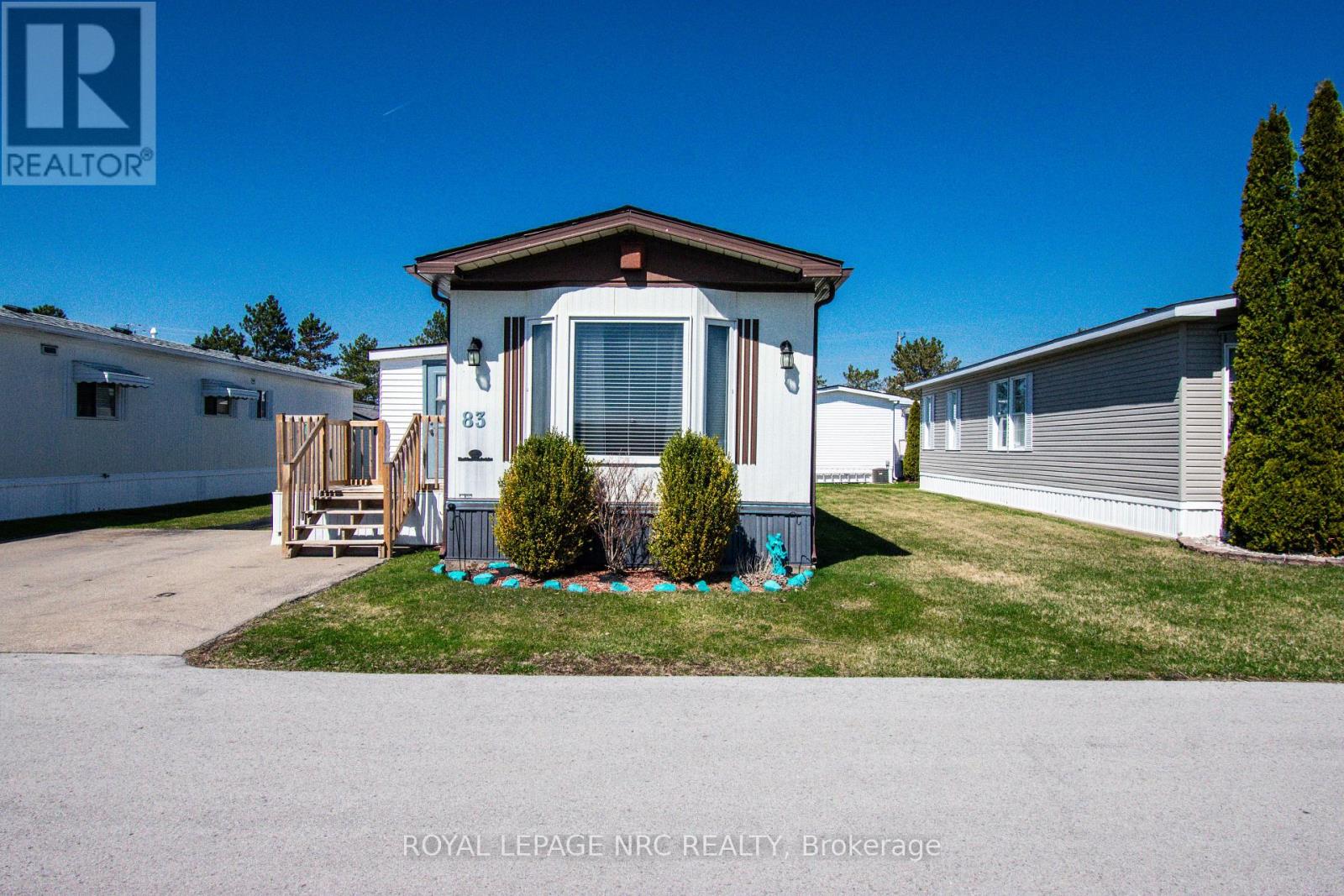 #83 3033 TOWNLINE ROAD - 45