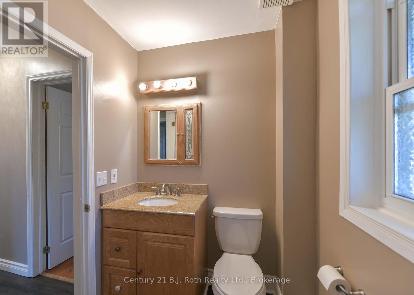 76 MCKENZIE STREET - 20