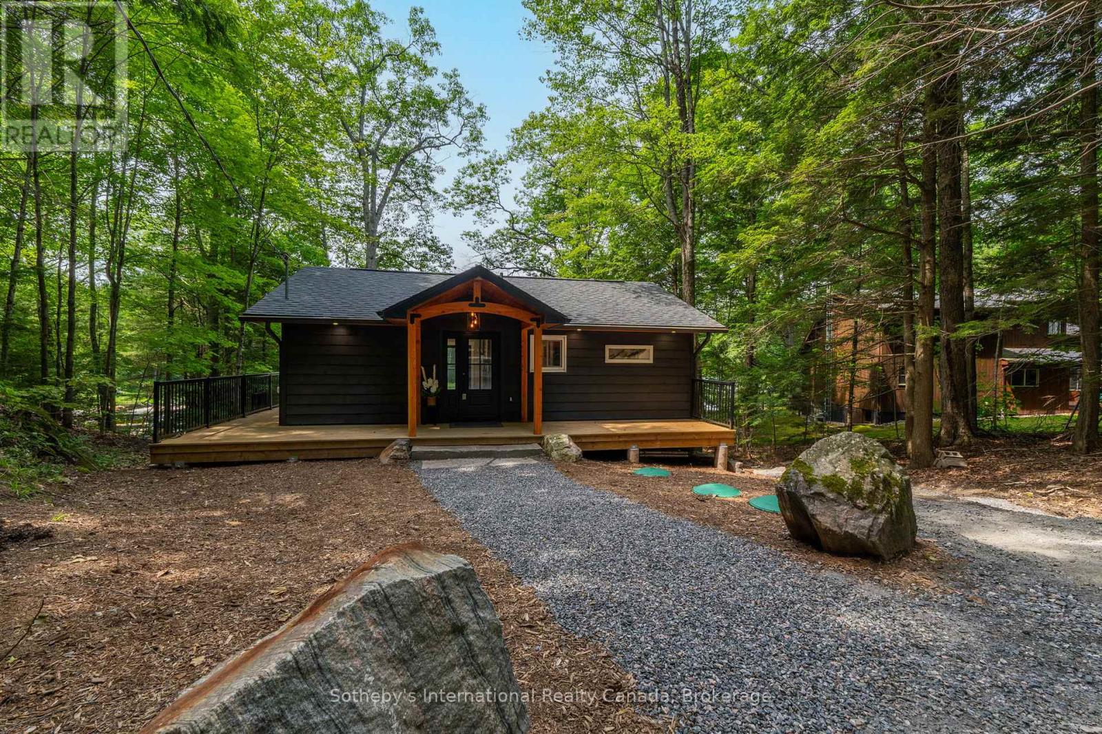 1023 STRACHAN POINT ROAD - 11