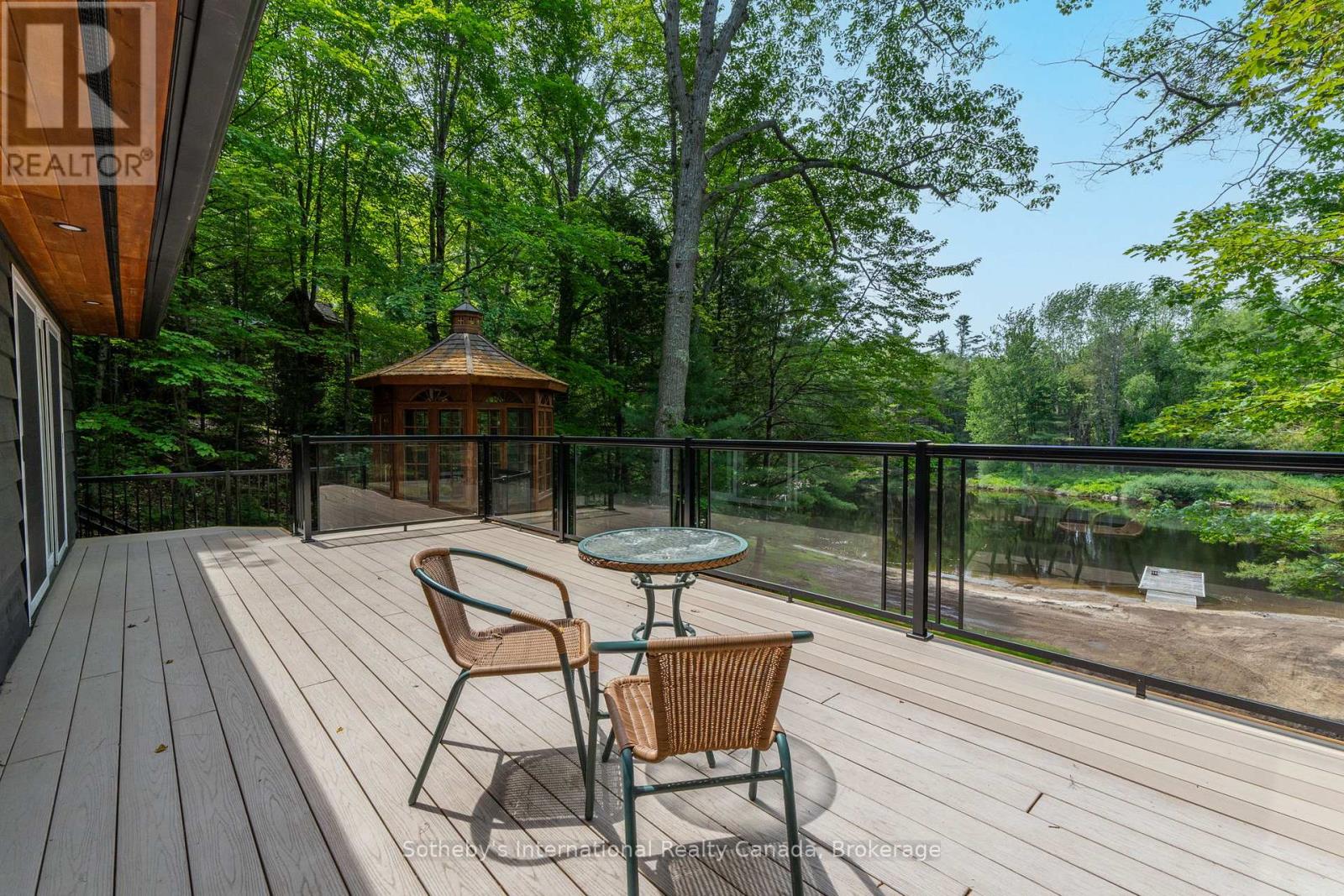 1023 STRACHAN POINT ROAD - 15