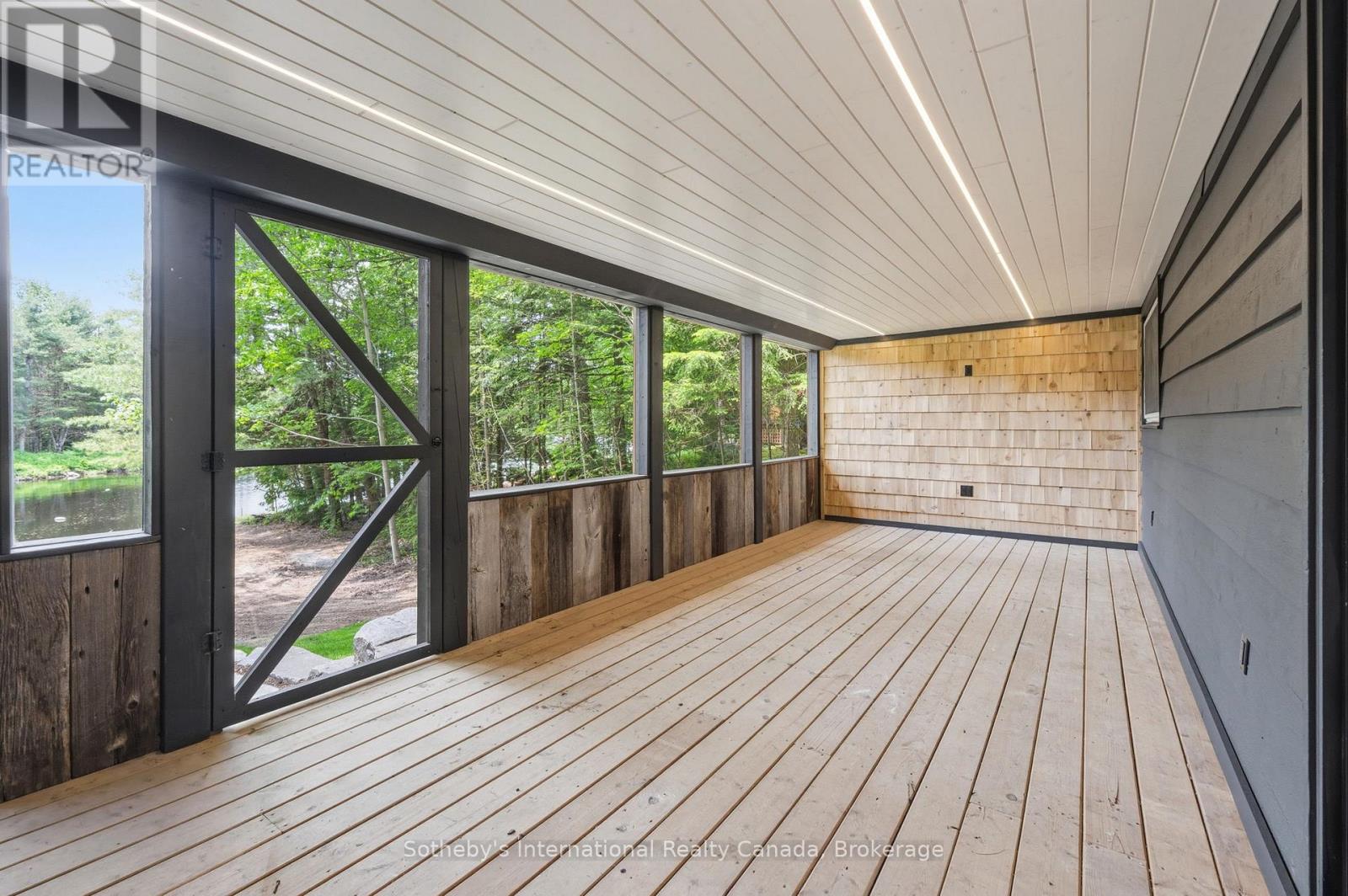 1023 STRACHAN POINT ROAD - 35