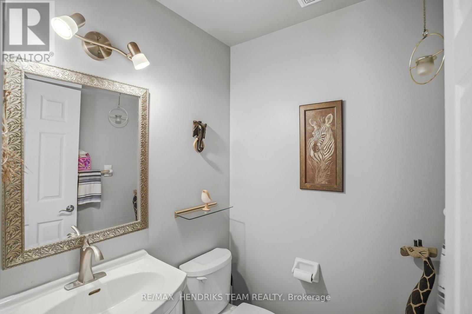 #3 176 LIVINGSTON AVENUE - 16