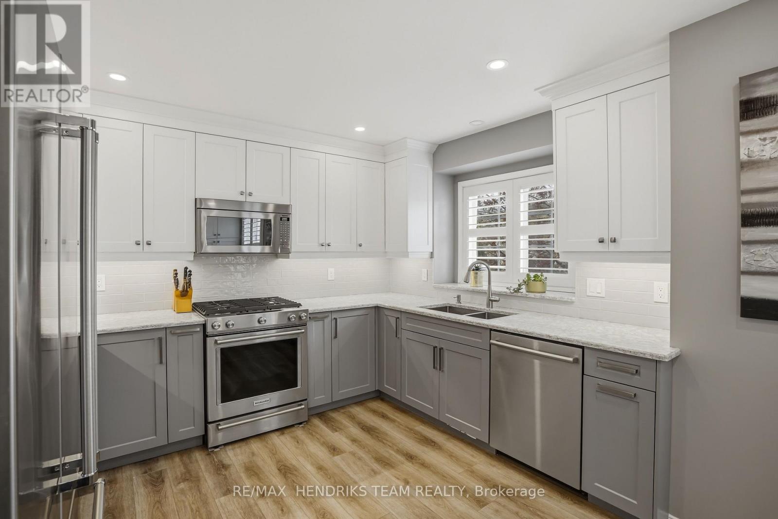 #3 176 LIVINGSTON AVENUE - 13