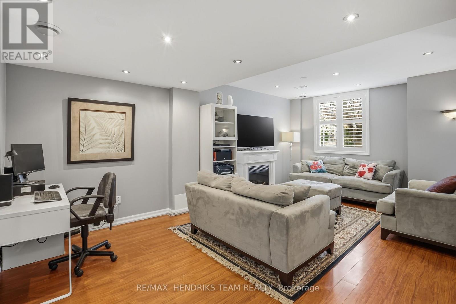 #3 176 LIVINGSTON AVENUE - 24